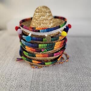 small natural straw Mexican sombrero hats bunch of 6 decoration or pet hats NWOT